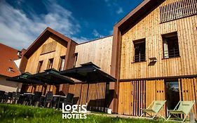 Logis Hôtel Altitude et Spa Pierre-Percée